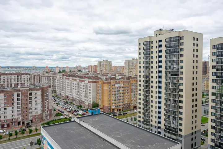 Казань: Apartment on Khakima 50