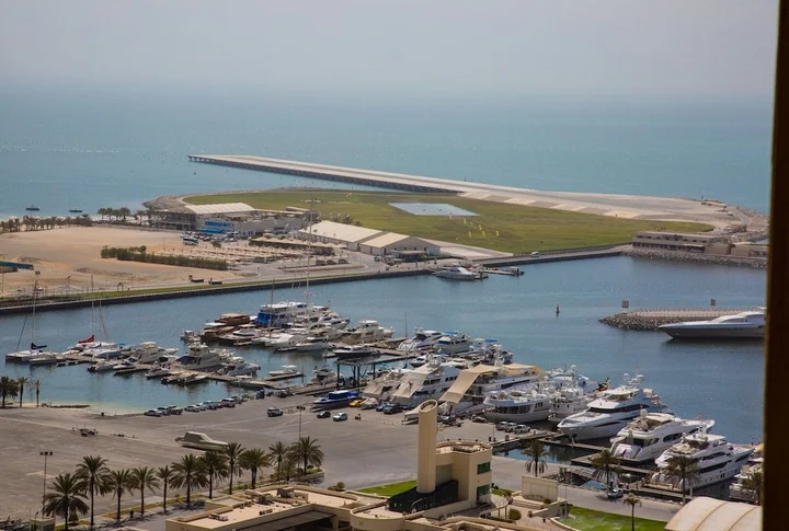 Дубай: HiGuests Vacation Homes - Marina Crown