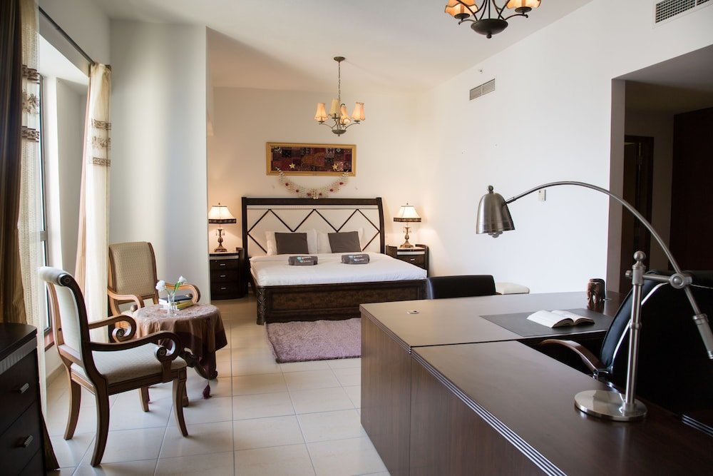 Дубай: HiGuests Vacation Homes - Sadaf 1