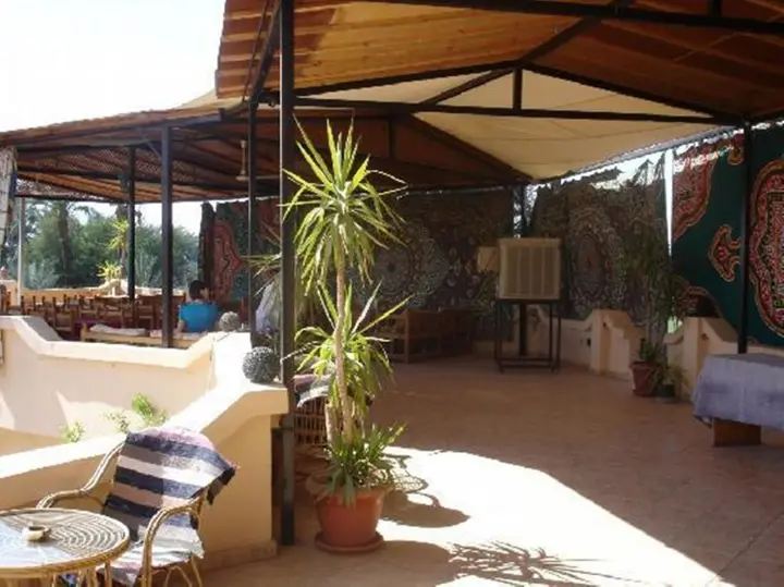 Луксор: El Nakhil Hotel