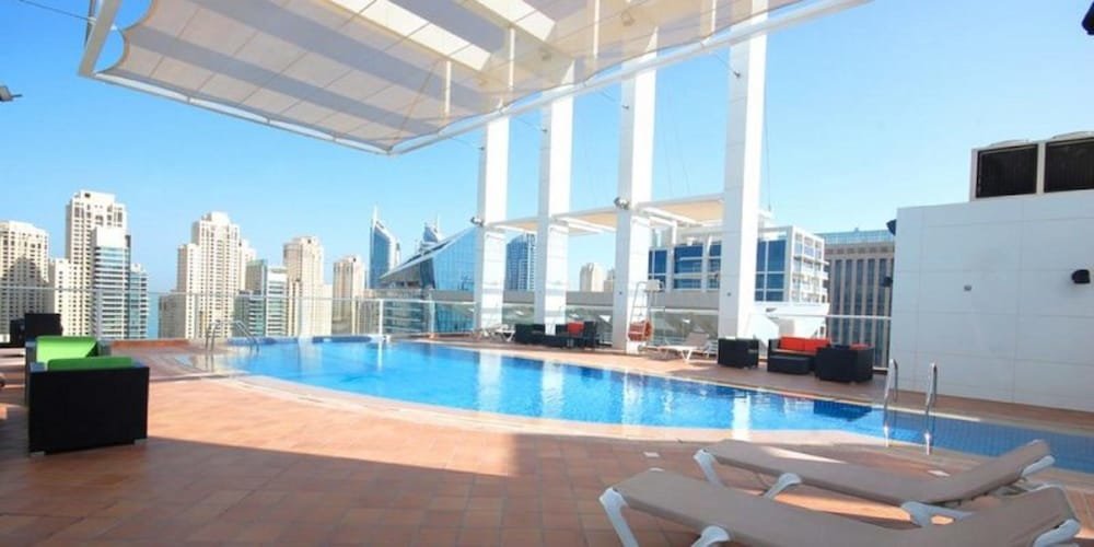 Дубай: HiGuests Vacation Homes - La Riviera