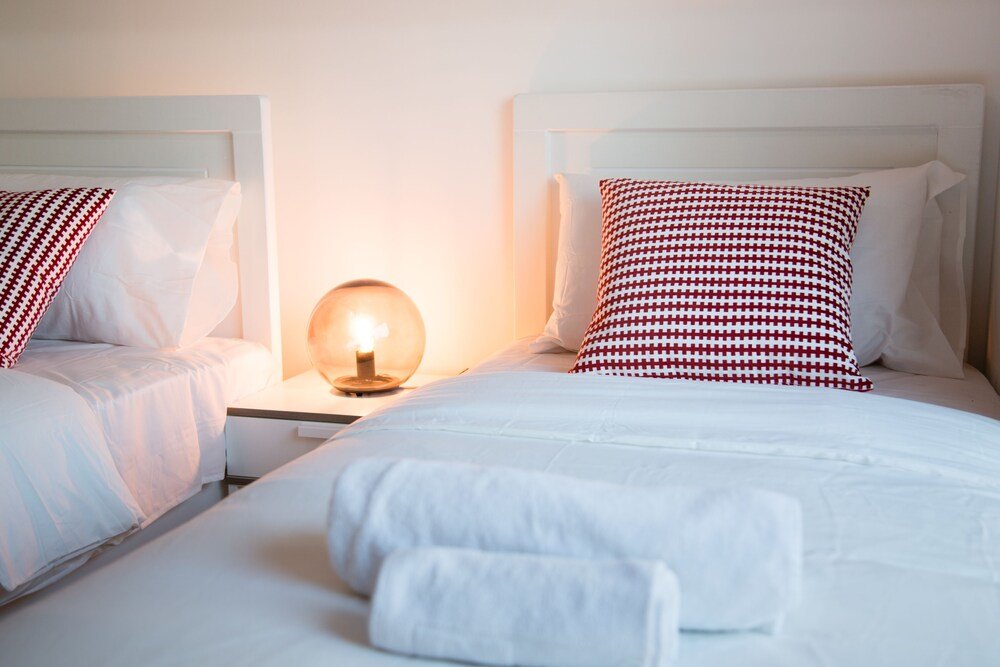Дубай: HiGuests Vacation Homes - La Riviera