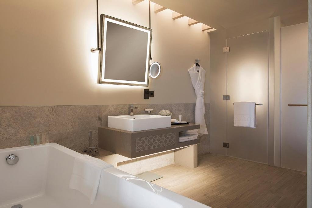 Абу-Даби: Saadiyat Rotana Resort and Villas