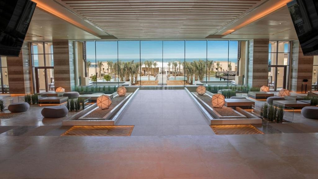 Абу-Даби: Saadiyat Rotana Resort and Villas