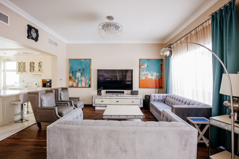 Дубай: Fantastay - Dubai Sports City