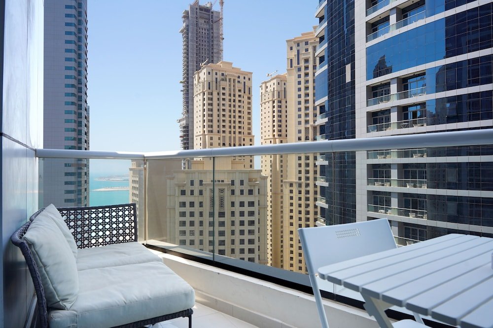 Дубай: Maison Privee - Stunning Apartment w/ Dubai Marina View