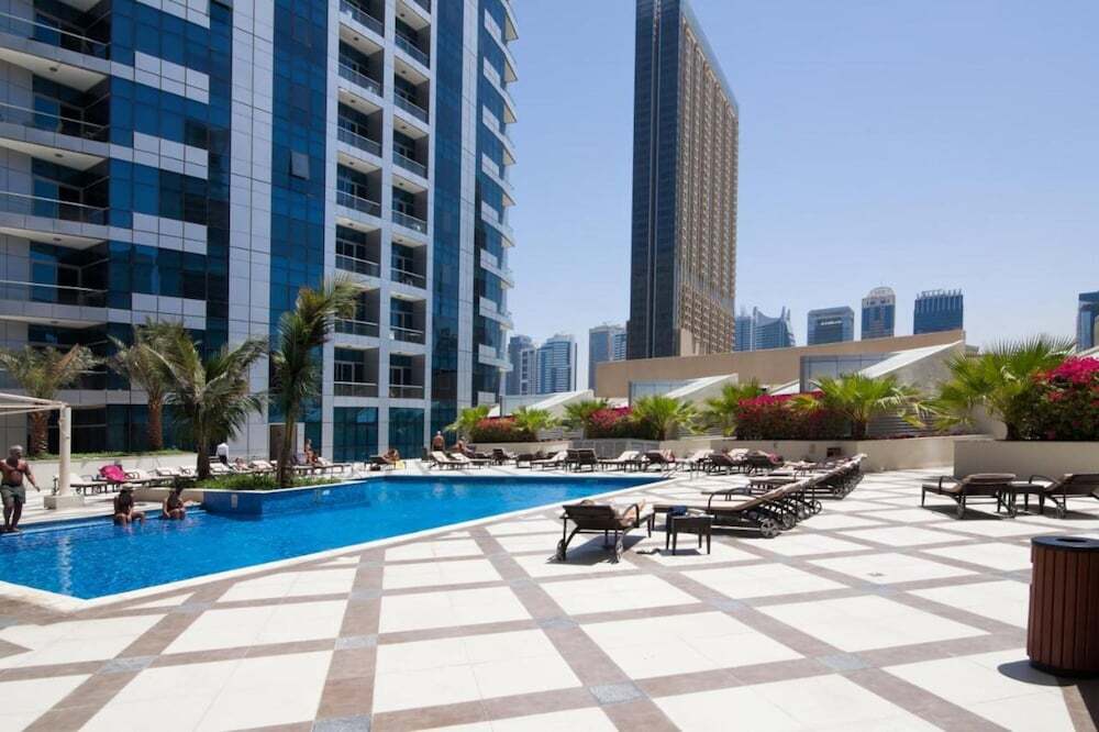 Дубай: Maison Privee - Stunning Apartment w/ Dubai Marina View