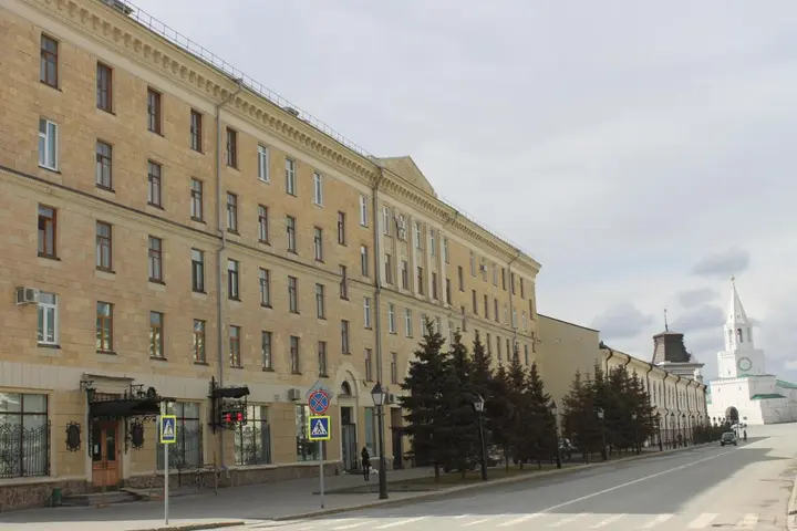 Казань: Apartment by Kremlin