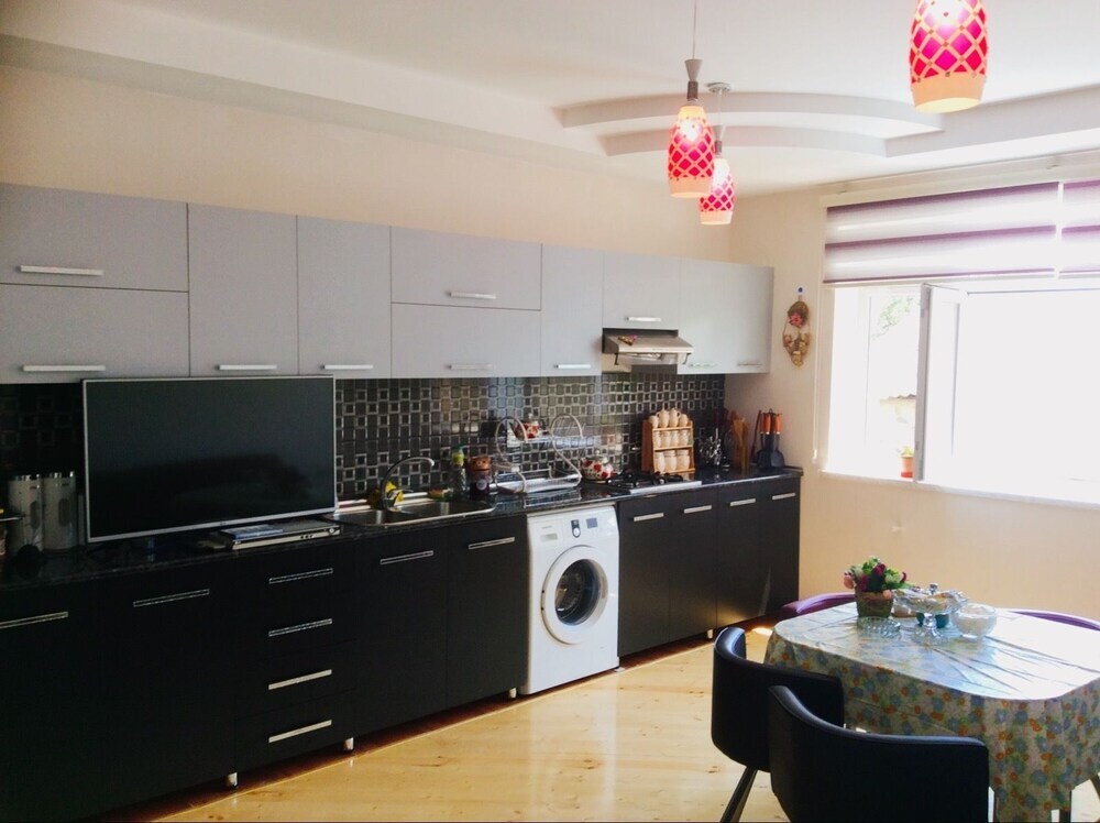 Шеки: Отель Hause on Ashiq Cuma steet 8