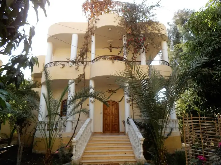 Villa in Luxor — фото 1