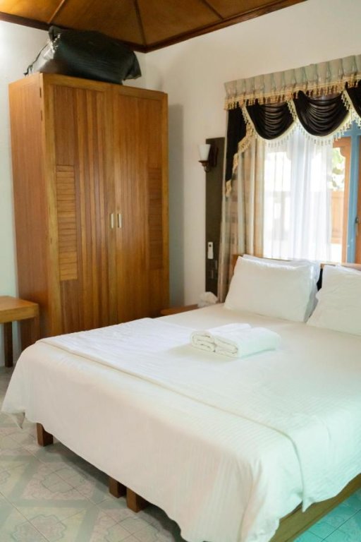Атолл Баа: Tropical Biosphere Hotel