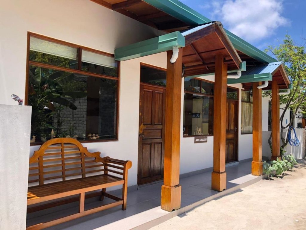 Атолл Баа: Tropical Biosphere Hotel