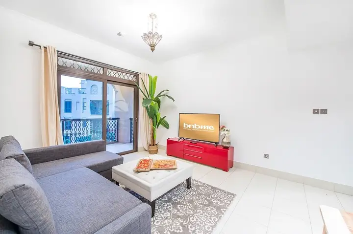 carousel image 1