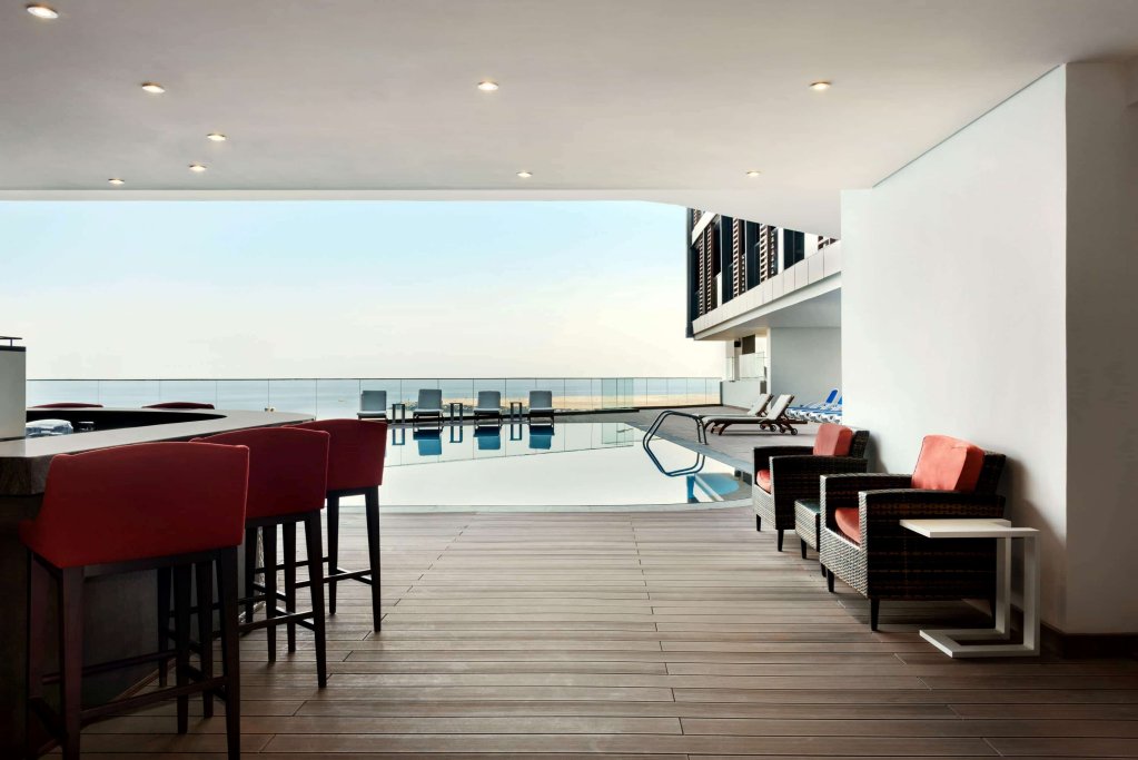 Аджман: Wyndham Garden Ajman Corniche
