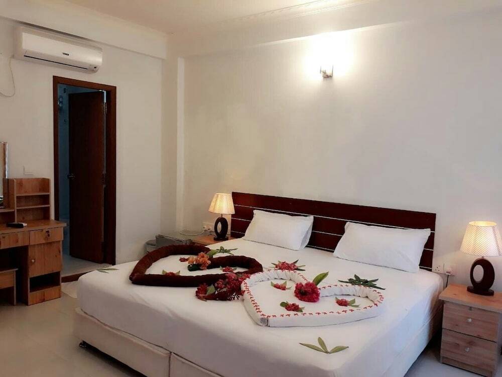 Атолл Алиф-Алиф: The White Sand Dunes Rasdhoo