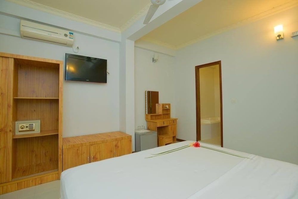 Атолл Алиф-Алиф: The White Sand Dunes Rasdhoo