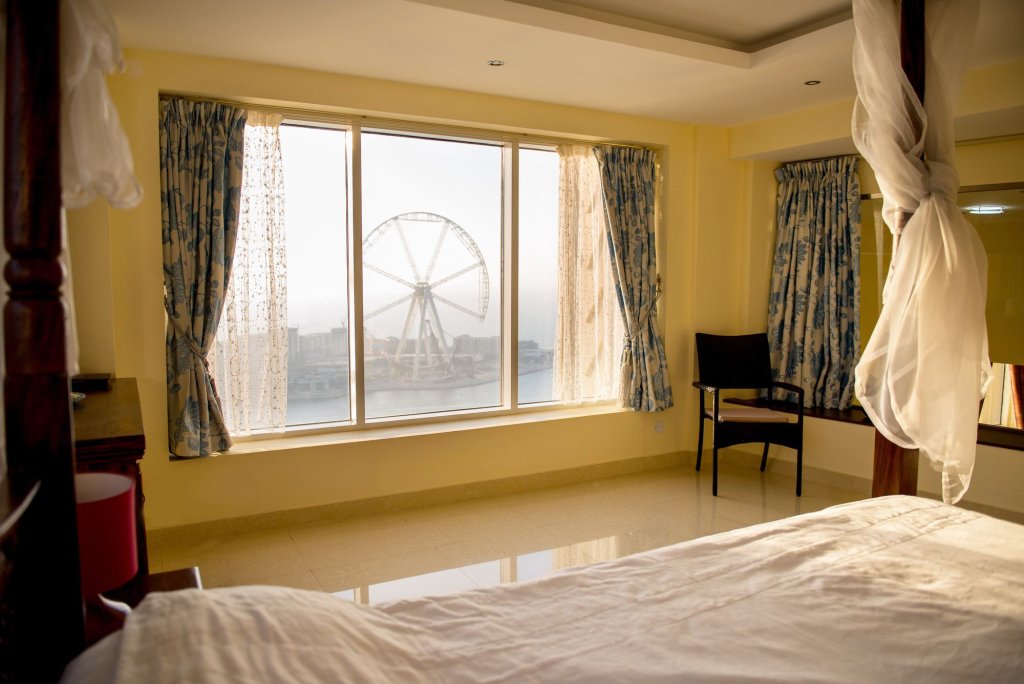 Дубай: Jbr 3 Bedroom Duplex Apartment
