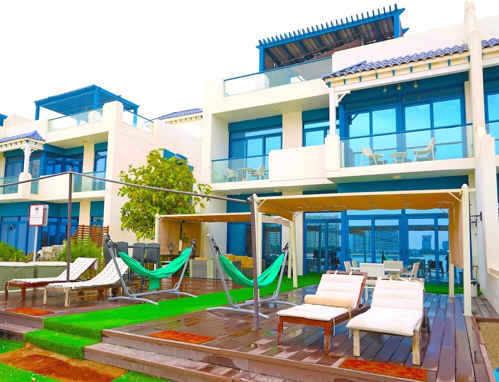 Дубай: Yanjoon Holiday Homes - Palma Residence