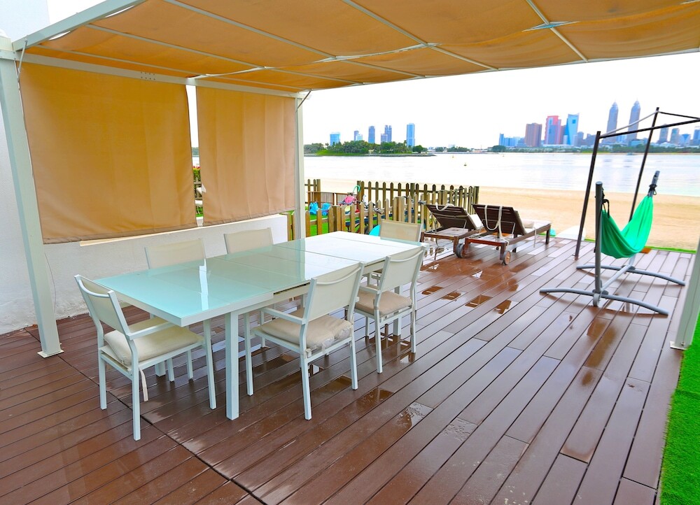Дубай: Yanjoon Holiday Homes - Palma Residence