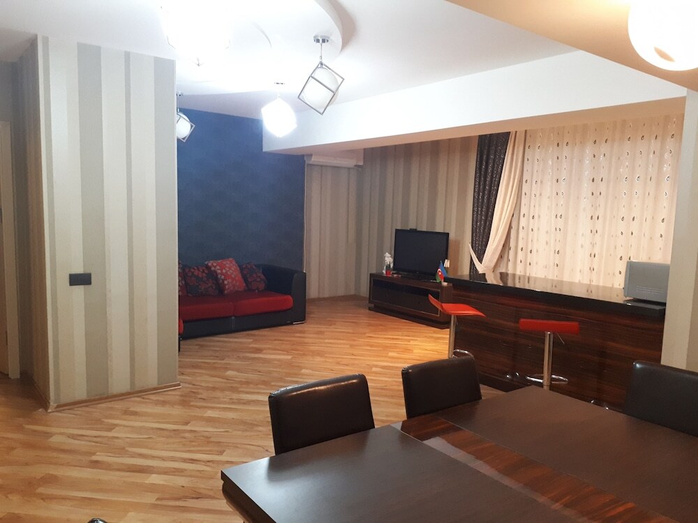 Баку: Apartment with Formula 1 view