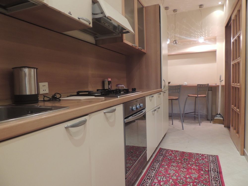 Баку: Clock Tower Apartment in Baku