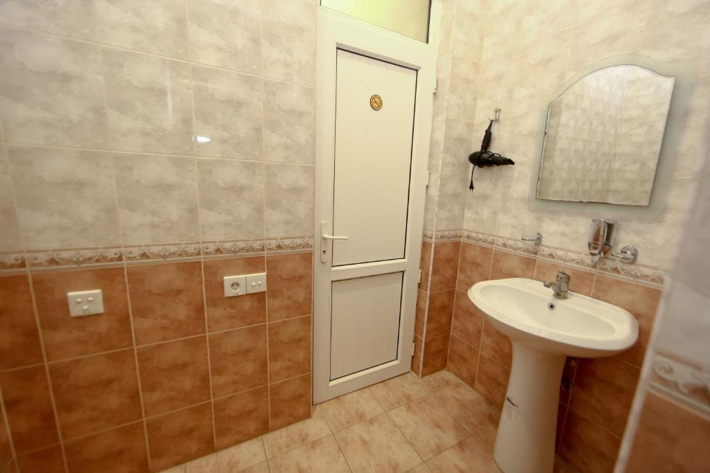Баку: Badamdar Hotel