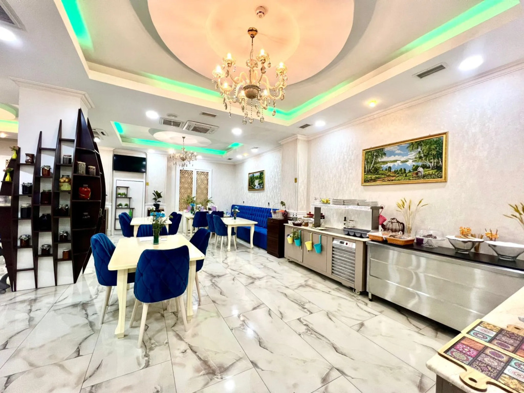 Баку: Отель Maris Baku