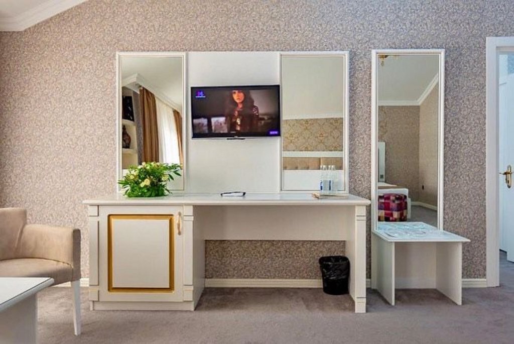 Баку: Отель Maris Baku