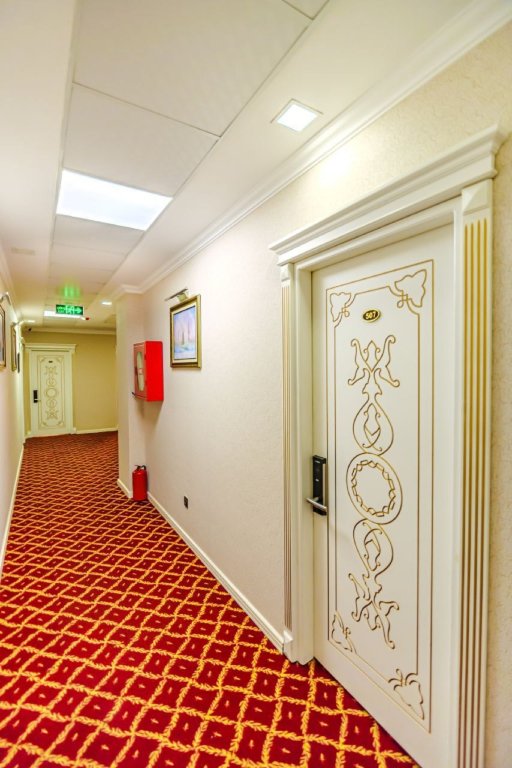 Баку: Отель Maris Baku