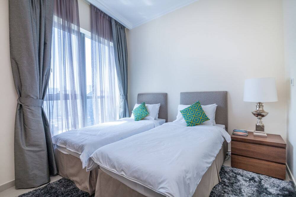 Дубай: Bay Central- 4 Bedroom Apartment