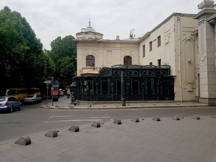 Тбилиси: Отель Redline
