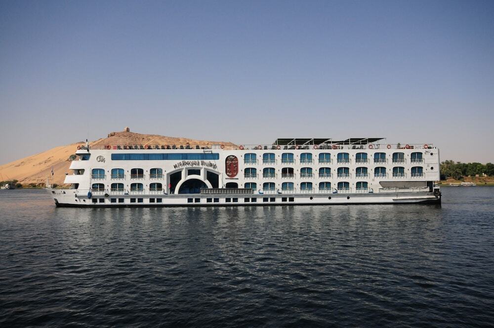 Луксор: MS Royal Ruby Nile Cruise, from Luxor or Aswan (Mon-Fri, Fri-Mon)