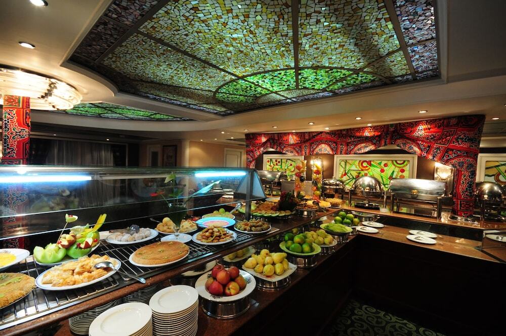 Луксор: MS Royal Ruby Nile Cruise, from Luxor or Aswan (Mon-Fri, Fri-Mon)