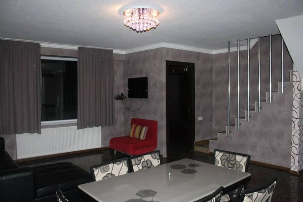 Бакурианский Андезит: Cottage 4 house in Bakuriani