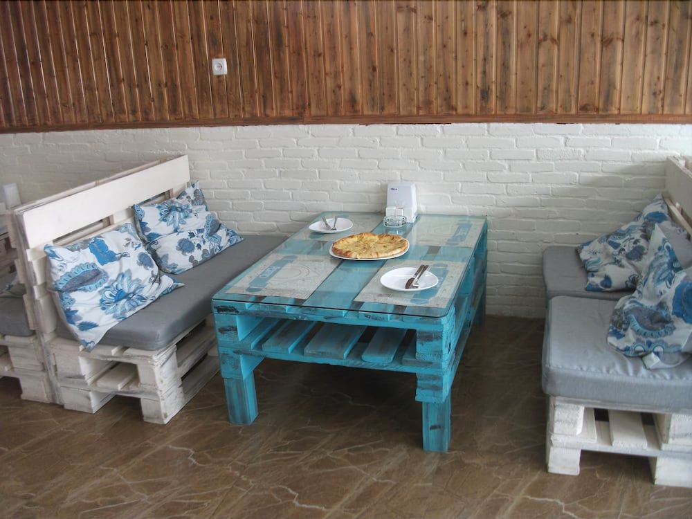 Бакурианский Андезит: Cottage 4 house in Bakuriani