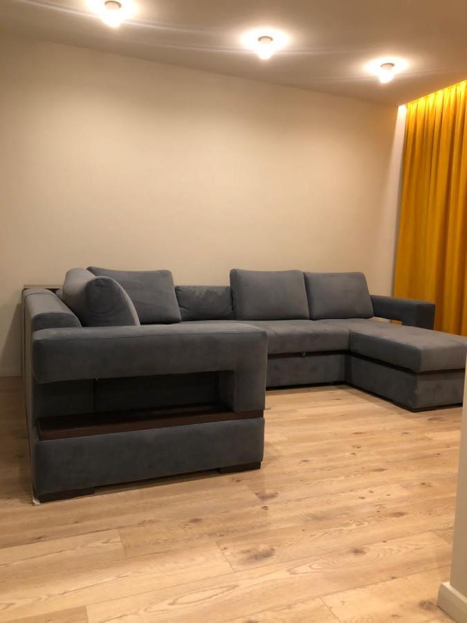 Казань: Apartment On Galiaskara Kamala 53