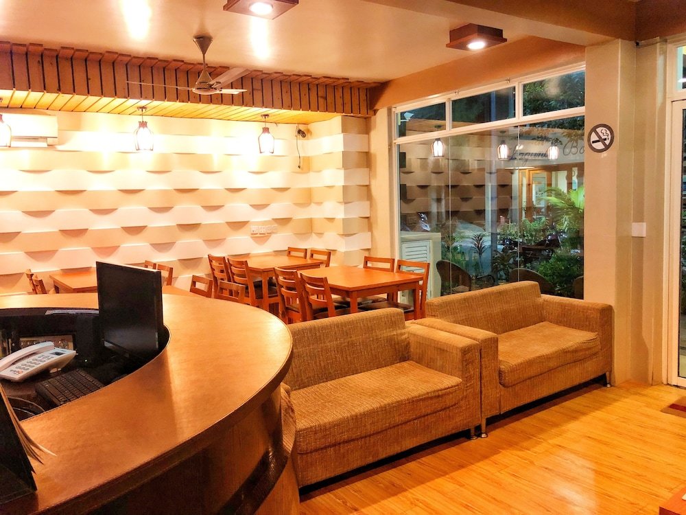 Северный атолл Мале: Brize Inn
