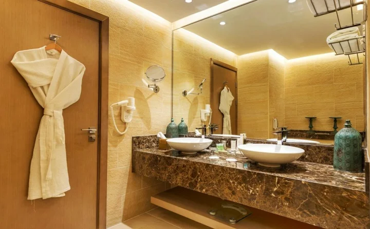 Дубай: Royal Central Hotel & Resort — the Palm