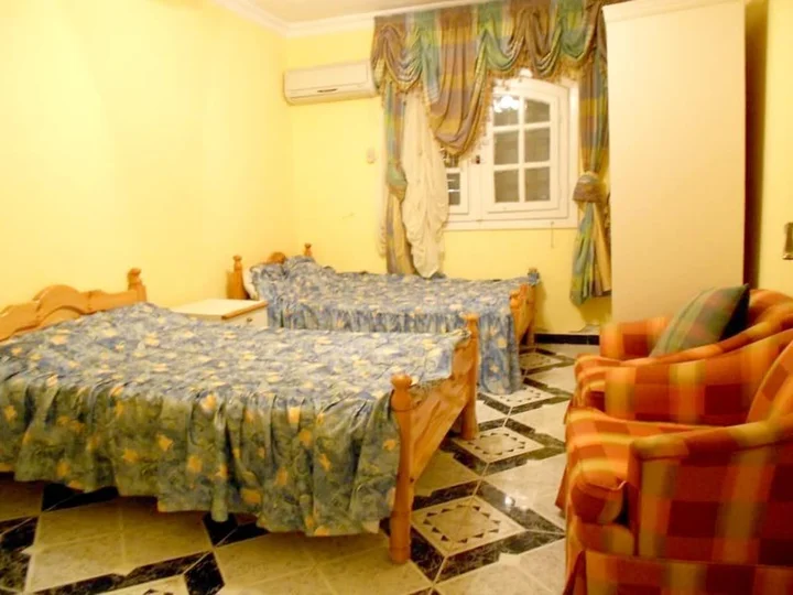 Эль-Аламейн: House With 5 Bedrooms in Markaz Al Alamein, With Pool Access, Enclosed