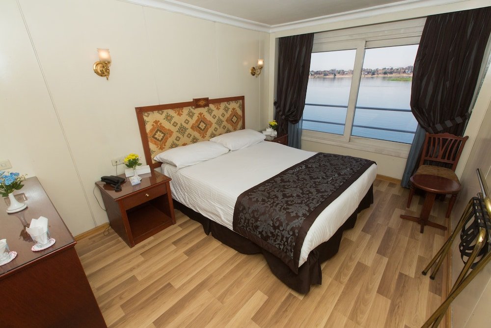 Луксор: MS Nile Azur, Luxor-Luxor 7 Nts Cruise Sat-Sat