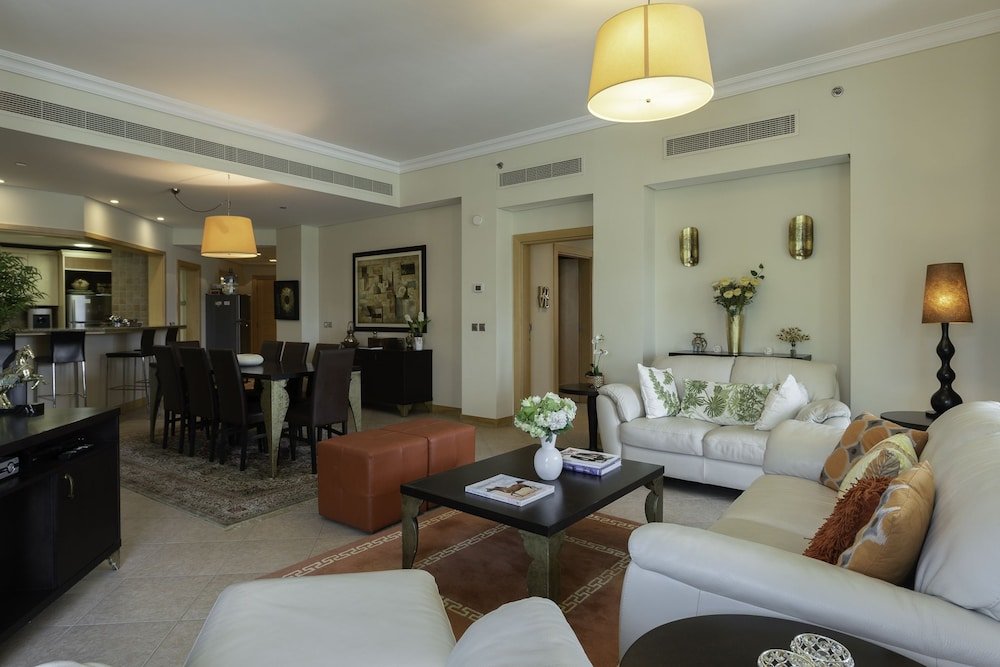 Дубай: One Perfect Stay - 3BR at Al Haseer