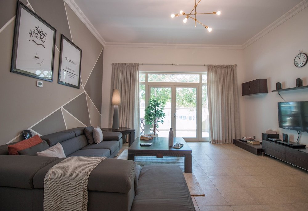 Дубай: One Perfect Stay - 2BR at Al Dabas