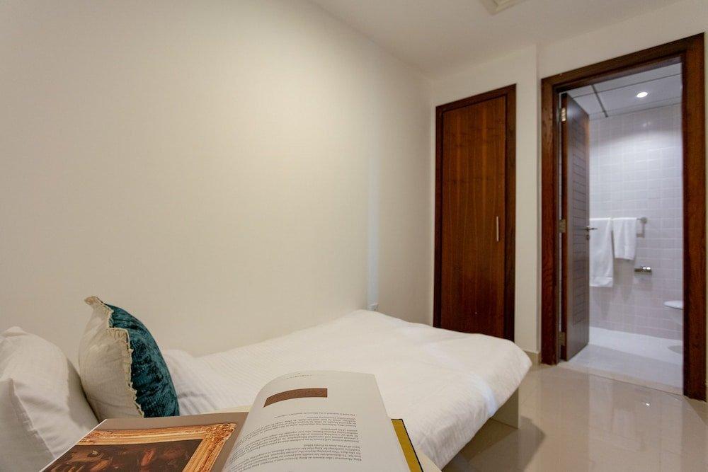 Дубай: One Perfect Stay - 3BR at Al Sahab