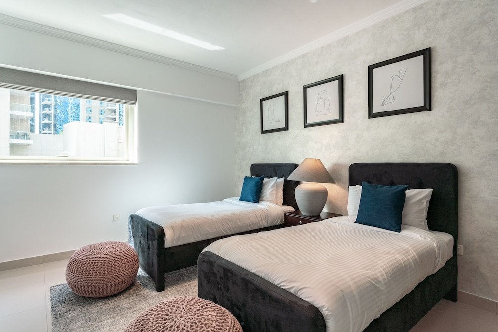 Дубай: One Perfect Stay - 3BR at Al Sahab