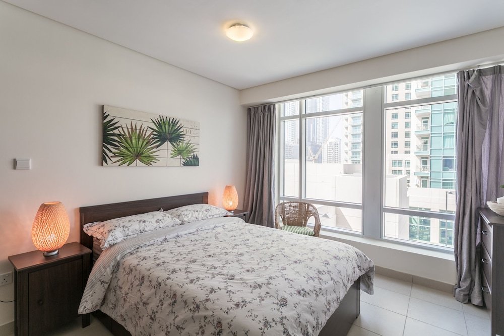 Дубай: One Perfect Stay - Studio at Burj Views