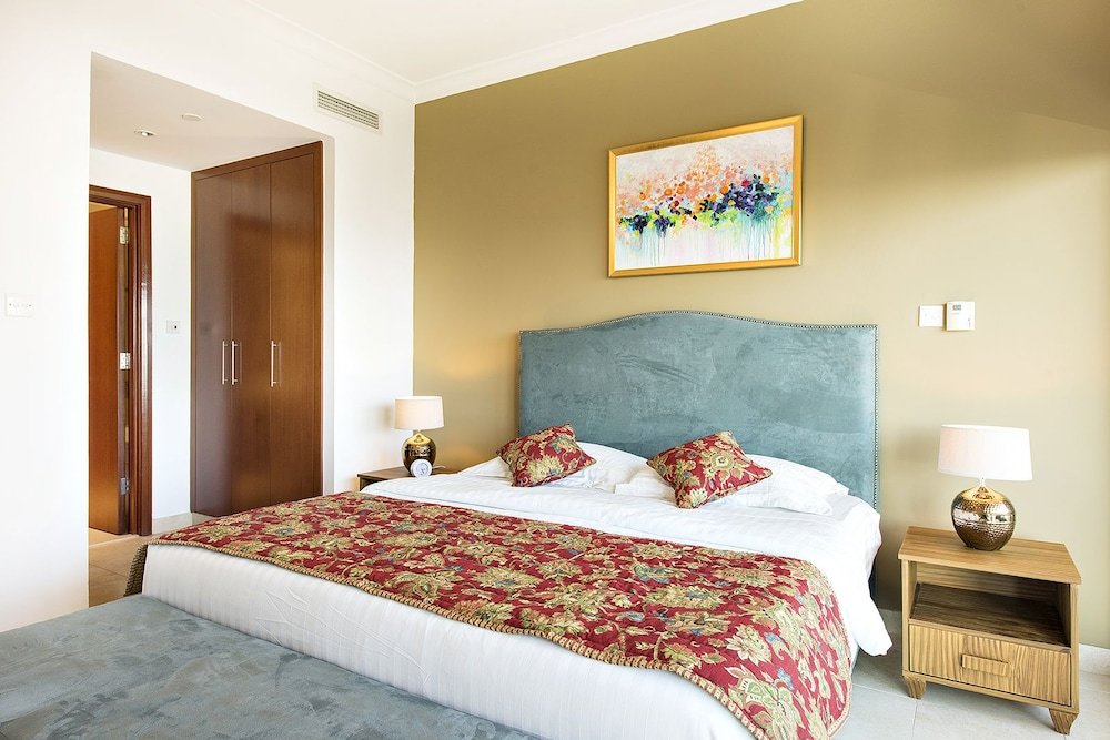 Дубай: One Perfect Stay - 2BR at Fairways
