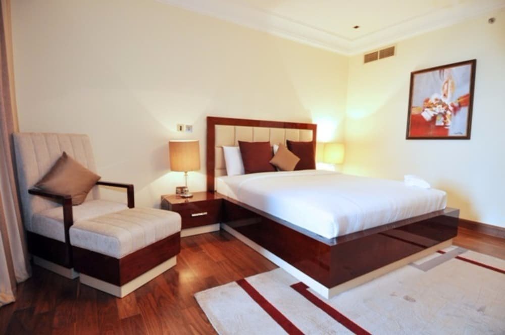 Дубай: Piks Key - Grandeur Residences