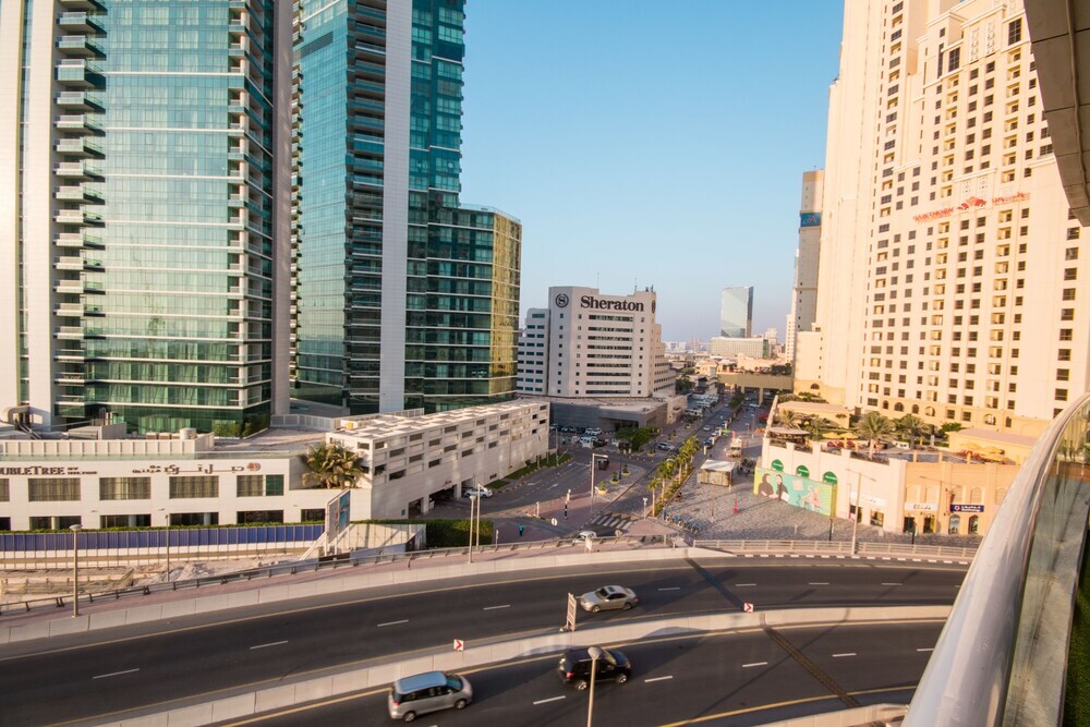 Дубай: Nice JBR Beach Apartment with Dream Sea View
