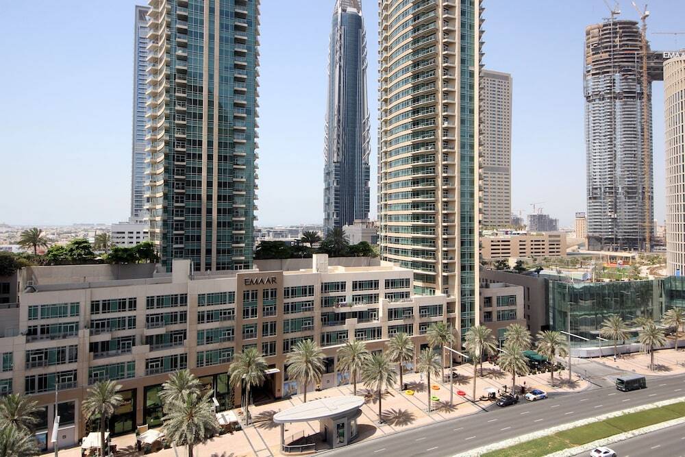 Дубай: New Arabian Holiday Homes - Standpoint