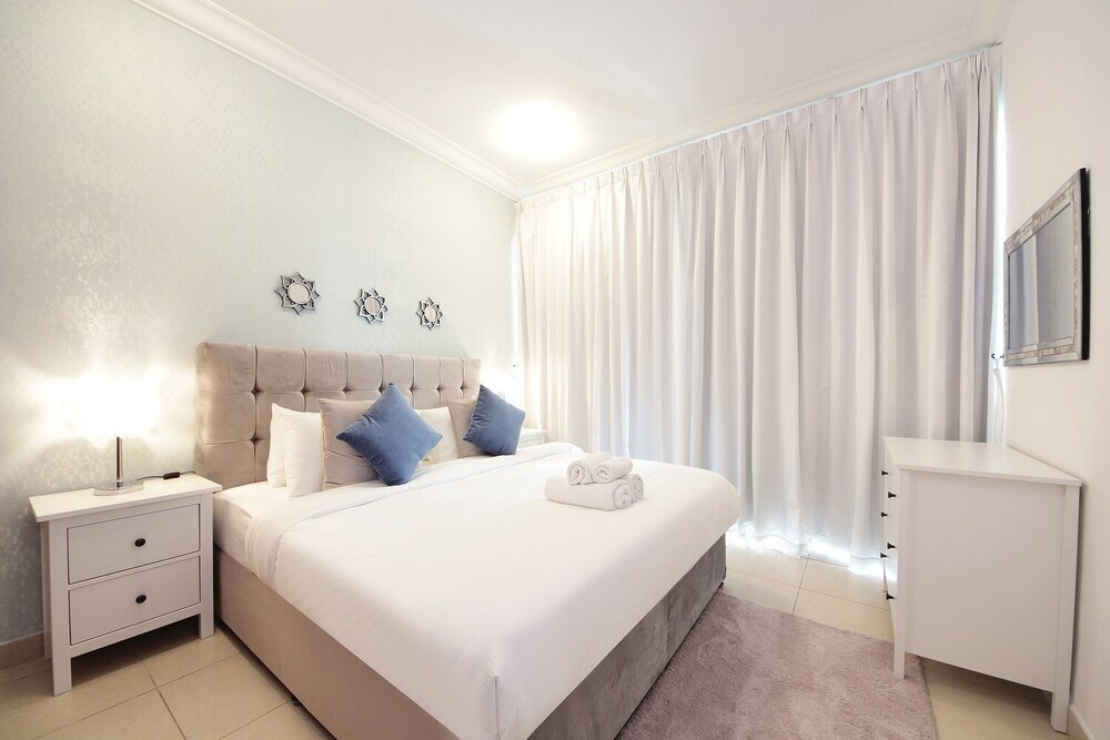 Дубай: New Arabian Holiday Homes - 8 Boulevard